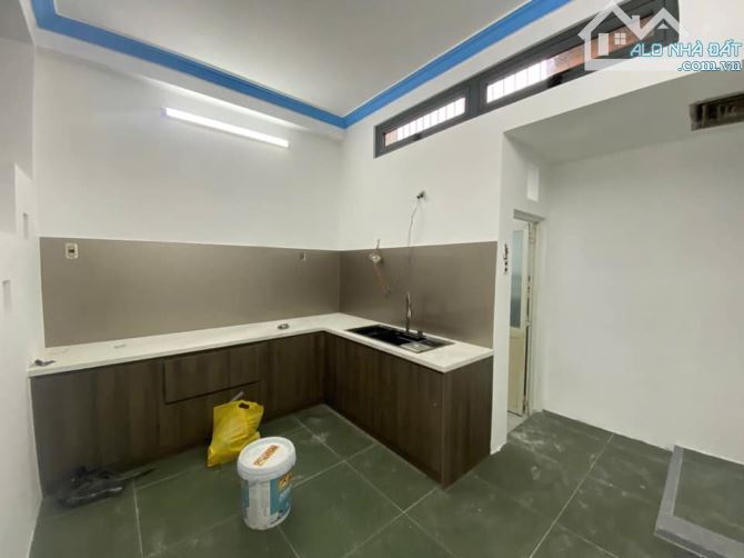 Bán gấp nhà hẻm 8m 50/63 đường Nguyễn Quý Yêm 4x12m 2 lầu 3Pn giá 5.3 tỷ ( giá tốt ) - 9