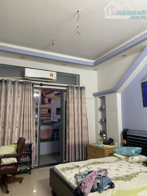Căn Sát Góc Ngay QUốc Hương 71 m2, 3 Lầu CHO THUÊ RẤT TỐT ĐƯỜNG LỚN THÔNG LÊ VĂN MIẾN Nhỉn - 9