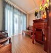 Gấp bán nhà 3 tầng, gần MT Đặng Văn Bi, Thủ Đức, giá 7 tỷ, dt 70m2.