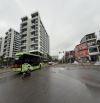 Mặt phố Nguyễn Lam - Tân Thụy, oto tránh