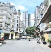 Bán nhà 8m 3/2-ngang 5.8m-5 tầng-sổ vuông-gần trường đua Phú Thọ-giá tốt