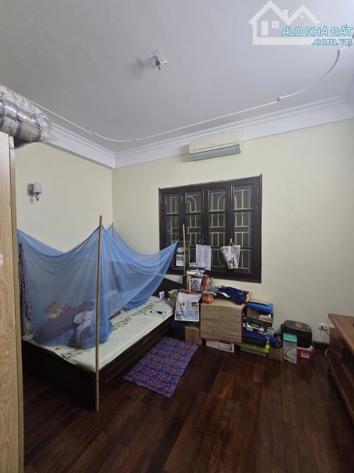 bán nhà ngõ ô tô tránh Nghĩa Đô Cầu Giấy. Sổ A4 76m, 4 tầng MT5m Giá 30 tỷ Đầu tư cực đpj