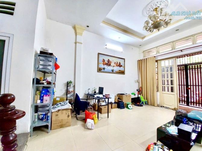 Bán nhà hẻm xe hơi 3 Tầng, ngang 4.8m, 69m2, gần Hoàng Việt, Tân Bình, Ở/VPCTy, 11.45 Tỷ