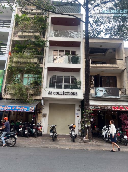 25 Tỷ - Không có căn thứ 2 - Nhà mới đẹp, siêu vị trí MT Trần Bình Trọng, Quận 5 - 4x20m