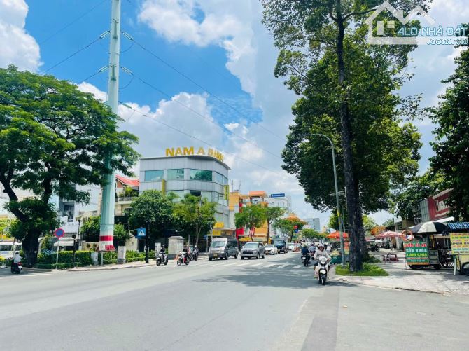 Bán gấp Căn góc 2 mặt tiền đường Lý Thường Kiệt và Đường số 2 Lữ Gia