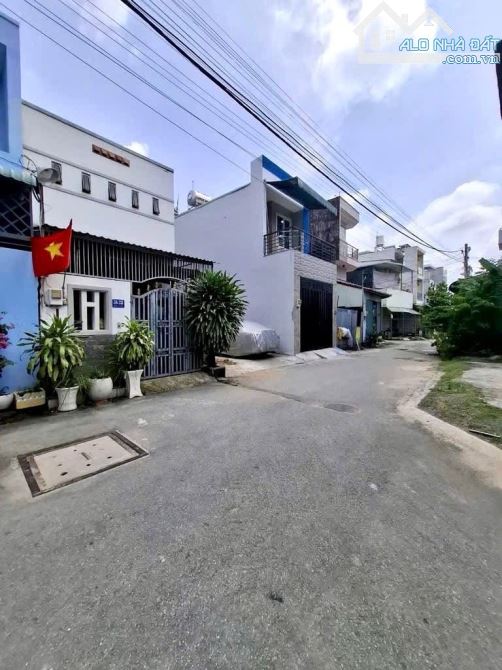 💰 PHÚ HỮU Q9, KHU PHÂN LÔ, CHỈ 2,98tỷ TL, 50m, HẺM XE TẢI, BÁN GẤP LÔ ĐẤT LỌT KHE, XD TỰ