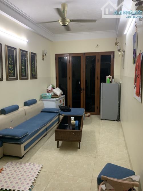 Hàng hiếm - Xuân Đỉnh,Bắc Từ Liêm,38m2 5 tầng chỉ 7.75 tỷ - ngõ thông - lô góc - sổ nở hậu