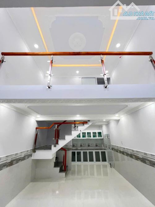 BÁN NHÀ ĐƯỜNG HIỆP THÀNH 13, GẦN CHỢ HIỆP THÀNH, 4X8M, 1 LỬNG, SHR