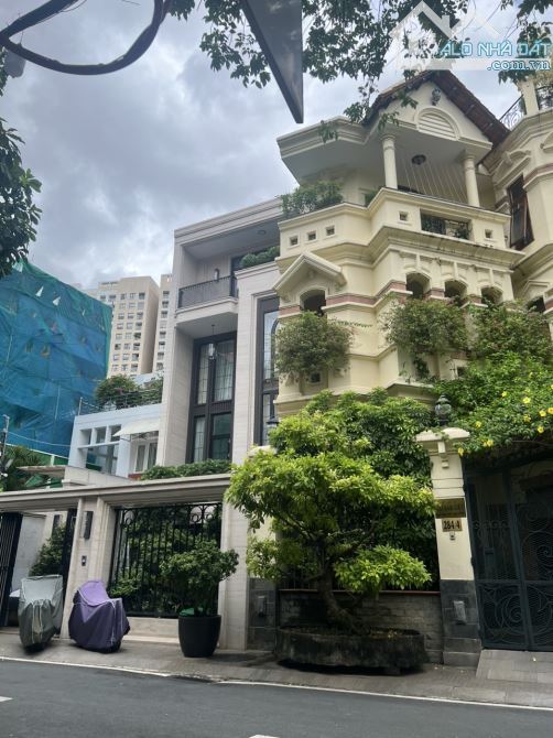 Bán Biệt Thự Khu Compound 284 Nguyễn Trọng Tuyển p10 Phú Nhuận, 7x25m, 3 lầu siêu đẹp