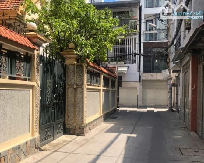 BIỆT THỰ 2 MẶT TIỀN PHAN XÍCH LONG, PHÚ NHUẬN – 10M*20M, 240M² - TRÁI TIM SÀI GÒN - 38 TỶ
