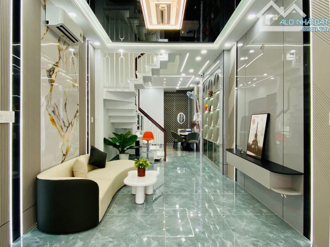 Giảm chào 300TR, nhà phố Đàm Quang Trung 41m x 5T, chỉ còn 6 tỷ. Có TL