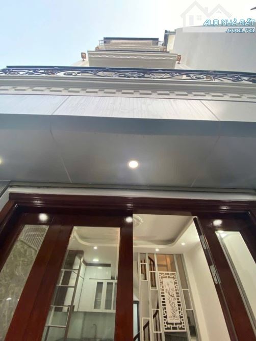 THẠCH BÀN – NHÀ MỚI 5 TẦNG, SÁT DỰ ÁN CÔNG VIÊN – 5,9 TỶ