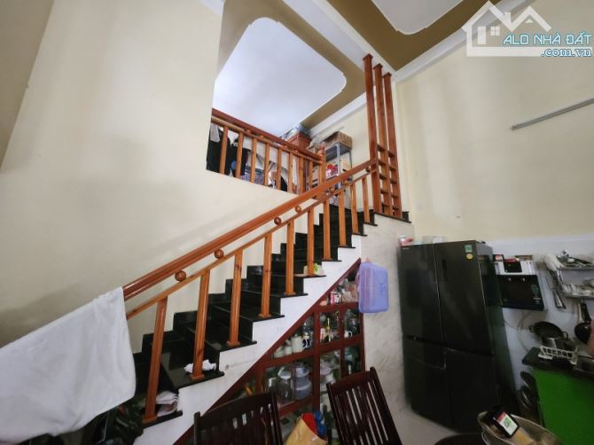 🏡 BÁN NHÀ 2 TẦNG - KIỆT Ô TÔ THÔNG - VÀI BƯỚC RA NGUYỄN VĂN THOẠI