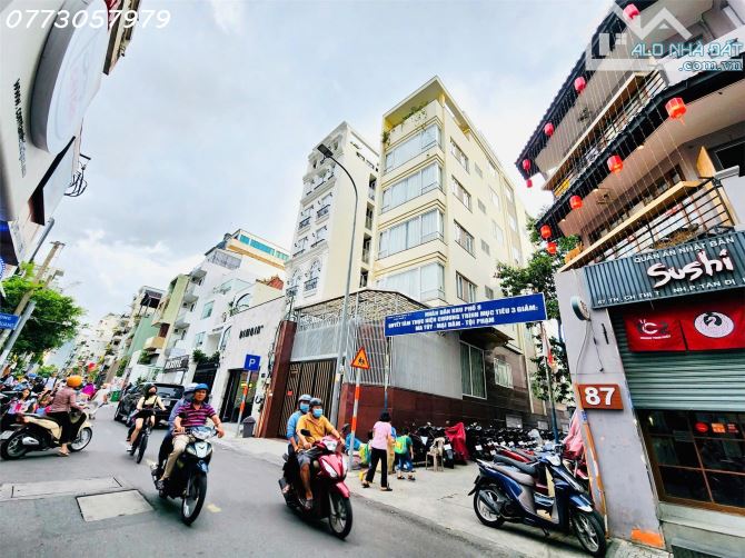 BÁN TÒA NHÀ GÓC 2 MẶT TIỀN THẠCH THỊ THANH Q1 DT 6X30M 8TẦNG GIÁ 55TỶ TL