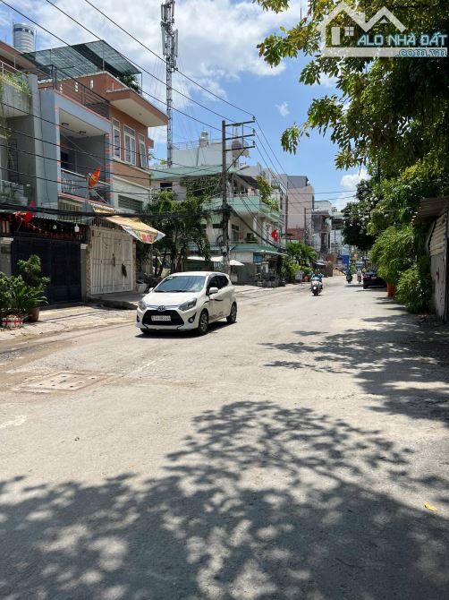 Bán nhà 48m2, 3 tầng Nguyễn Quý Yêm, Bình Tân, thông An Dương Vương, nhỉnh 5 tỷ