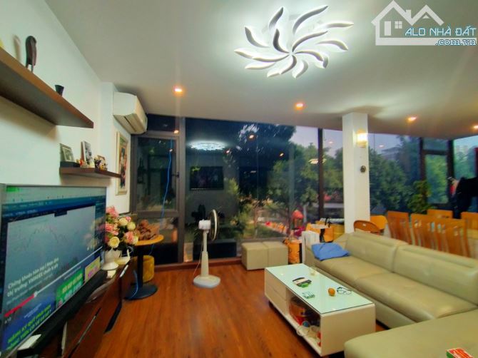 Bán Liền Kề Nguyễn Văn Lộc - Việt Kiều Châu Âu Mỗ Lao, Plo 60m2x6T thang máy, view Hồ KD