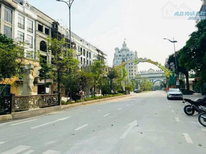 CC CẦN BÁN NHANH LÔ VIEW SÔNG VIÊN KĐT HANAKA PARI