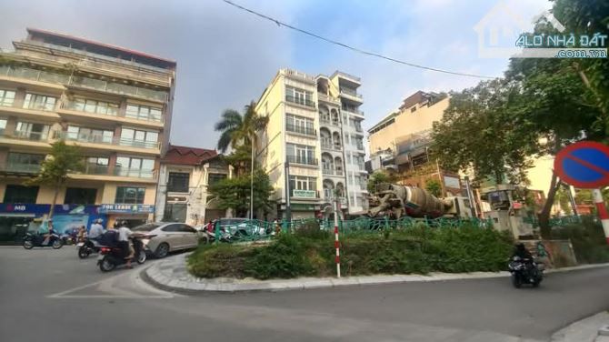 Bán khách sạn mặt phố Xuân Diệu, 320m2, 10 tầng, mt 7m, view Hồ Tây, 305 tỷ