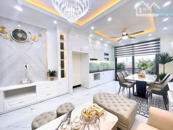 Bán nhà ngõ 102 Trần Phú Mỗ Lao, Phân lô ô tô kinh doanh, gần phố, V trí trung tâm 55m2*4T