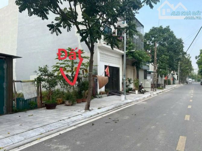 🔥🔥BÁN GẤP LÔ ĐẤT PHÂN LÔ NHÀ NƯỚC KDC TỈNH UỶ 95M MT5M SÁT CÔNG VIÊN-TRƯỜNG HỌC 3,4 tỷ.