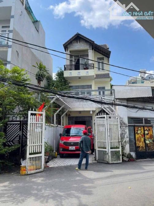 BÁN NHÀ GÒ VẤP 5.2x20m - 3 TẦNG - HẺM XE HƠI 6M - GIÁ 7.4 TỶ