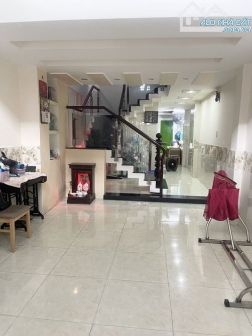 HẺM Ô TÔ THÔNG, CHÁNH HƯNG, F4, Q8, 5 TẦNG, 70.0M2, 10.0 TỶ.