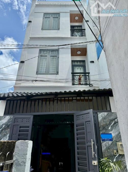 BÁN NHÀ 52M² – 3 TẦNG – QUANG TRUNG, P8, GÒ VẤP – 4 PHÒNG NGỦ – SÂN THƯỢNG – 5.35 TỶ