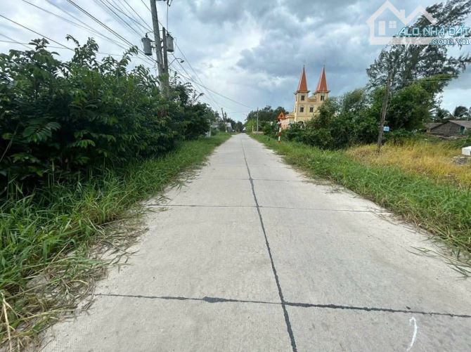 Hàng Thơm, 1975m2 thổ Thuận Mỹ(16x90)- đường 6m- cách SG 40p-  Giá 2 Tỷ 500