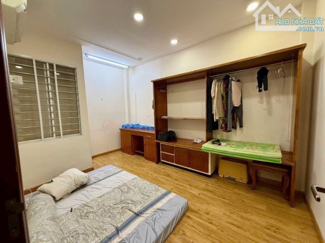 Bán nhà cấp 4 dt 120m2 ngang 5,5m kiệt Nguyễn Công Trứ giá chỉ 5  tỷ 6