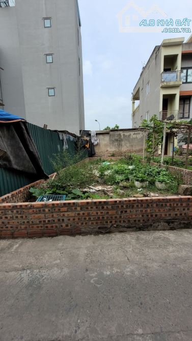 Bán đất Tương Chúc, Ngũ Hiệp _53m2_ ngõ thông ô tô 7 chỗ_ 6.55 tỷ