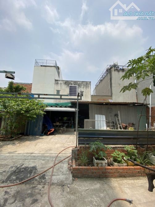 Bom Tấn diện tích khủng Hương Lộ 3 giáp Tân Phú hẻm 6m 256m2,12 tỷ