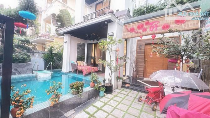 BÁN BIỆT THỰ KĐT CIPUTRA, TÂY HỒ, 230M2, 4 TẦNG, SÂN VƯỜN, HỒ CÁ, BỂ BƠI, NỘI THẤT ĐẸP