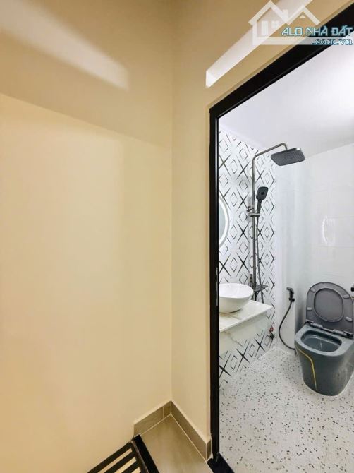 BÁN NHÀ 44M² – 3 LẦU – PHẠM VĂN CHIÊU, P9, GÒ VẤP – HẺM XE HƠI – TẶNG NỘI THẤT – 4.1 TỶ - 10