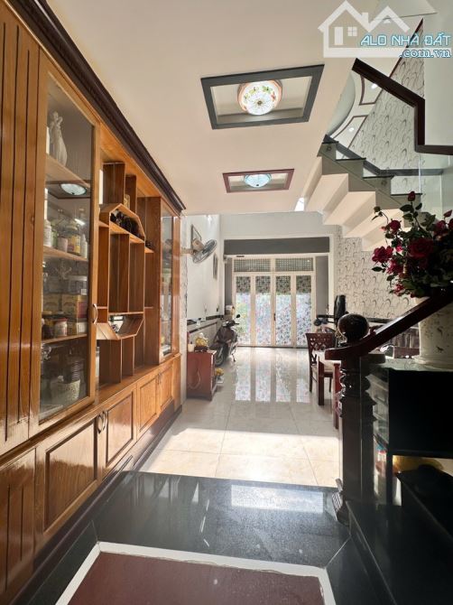 Nhà bán, 4m x 14m, đường 10m, 4 tầng  Thạnh xuân 22, giá 5.5 tỷ - 11