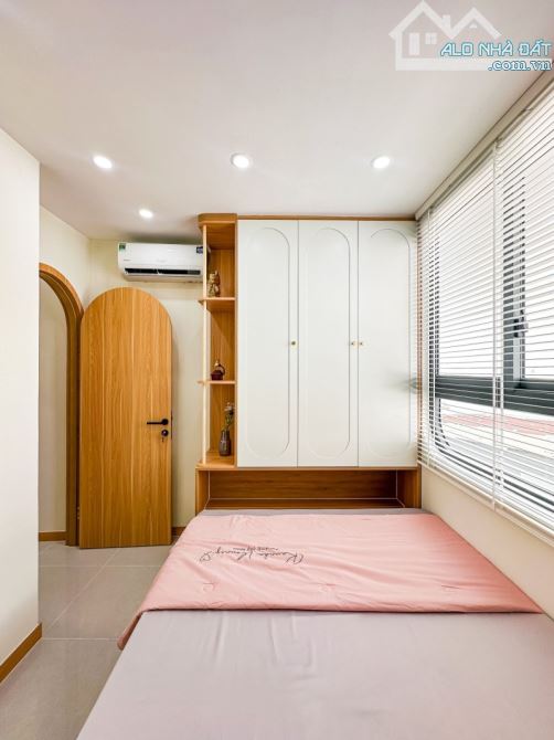 BÁN NHÀ GIÁP QUẬN 1 –TRƯỜNG SA – BÌNH THẠNH, 3 TẦNG, 3 PHÒNG NGỦ, GIÁ CHỈ 4.48 TỶ - 11