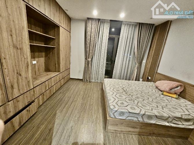 Bán nhà phân lô Thượng Thanh 5 tầng 79m vỉa hè, kinh doanh đỉnh hơn 19 tỷ - 1