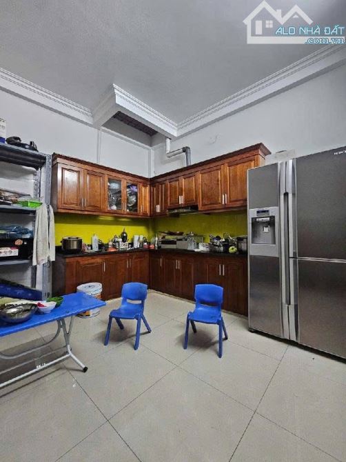 HIẾM CHIẾN THẮNG VĂN QUÁN 47m2 4 tầng gần phố ngõ to đẹp ô tô 20m chỉ 10,1 tỷ - 1