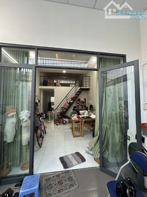 Bán gấp nhà 54m2. 2 tầng. Trần Thị Trọng( Cống lỡ) Tân Bình - 1