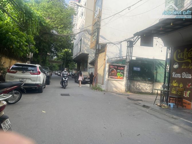 Siêu Phẩm Hai Mặt Tiền, Ô Tô Tránh, Mặt Tiền Quyền Lực, Kinh Doanh Đỉnh - 1