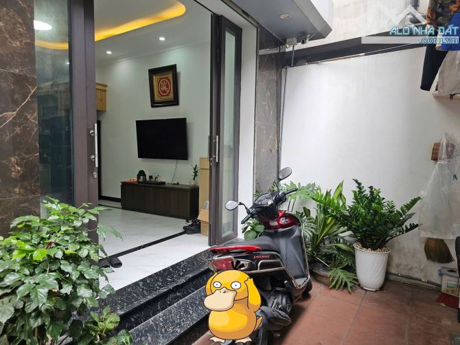 Cho thuê nhà phố Huỳnh Tấn phát, Thạch bàn, Long Biên 8.5 triệu 33m, 5 tầng full NT, Ô TÔ - 1