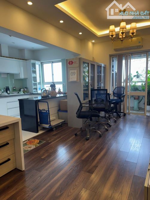 CĂN HỘ CAO CẤP 3 NGỦ LÔ GÓC ĐẸP NHẤT CHUNG CƯ 101 LÁNG HẠ ĐỐNG ĐA 170m 13 TỶ - 1