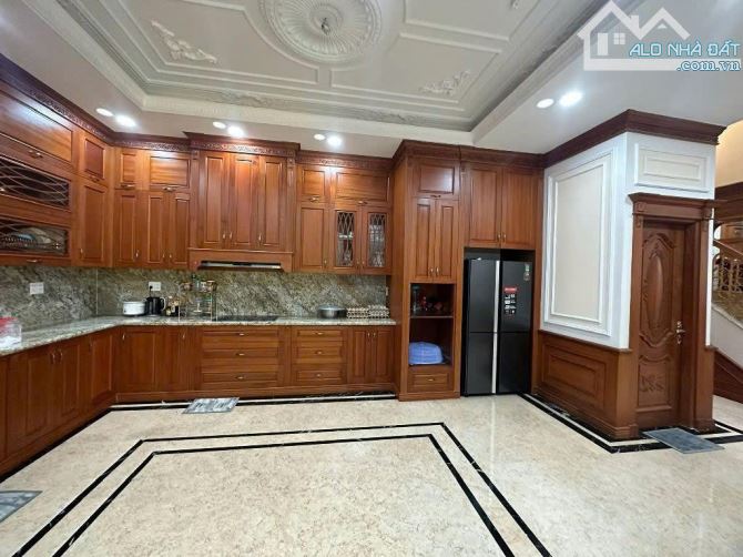 Bán biệt thự đường Phạm Phú Thứ - ngay c/c Bảy Hiền Tower, DTCN: 214.4 m2 giá 43.9 tỷ TL - 1