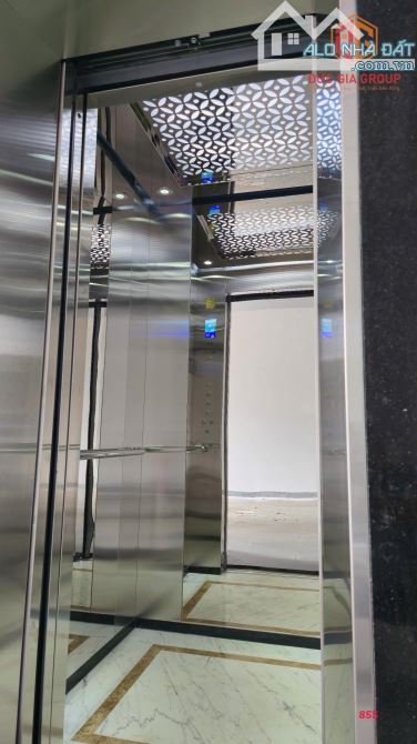 Cho thuê toà nhà mặt tiền đường Đồng Khởi dtsd 500m2 - 1