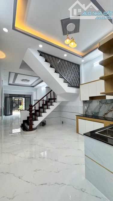 🔥LÊ VĂN QUỚI - BÌNH TÂN - CHỈ 6,1 TỶ- RẺ NHẤT KHU VỰC - NHÀ CỰC ĐẸP 4 TẦNG BTCT - HXH - 1