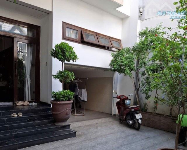 BIỆT THỰ MINI NGHỈ DƯỠNG TRUNG TÂM TÂN BÌNH – CÓ HẦM XE, BỂ SỤC, GIẾNG TRỜI – GIÁ 28.5 TỶ - 1