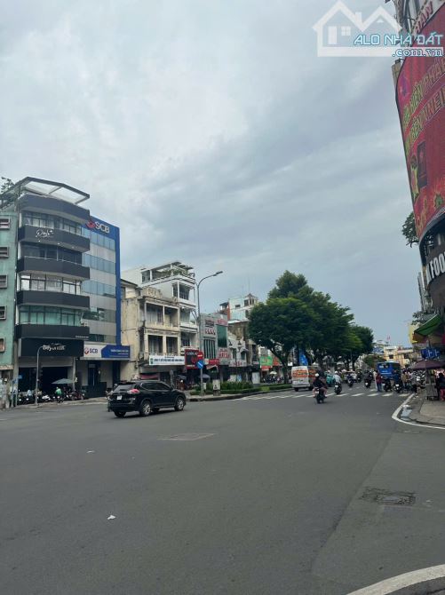 Building 10 tầng góc 2 Mặt tiền Châu Văn Liêm - Trần  Hưng Đạo, HĐT net 30000 USD/tháng - 1