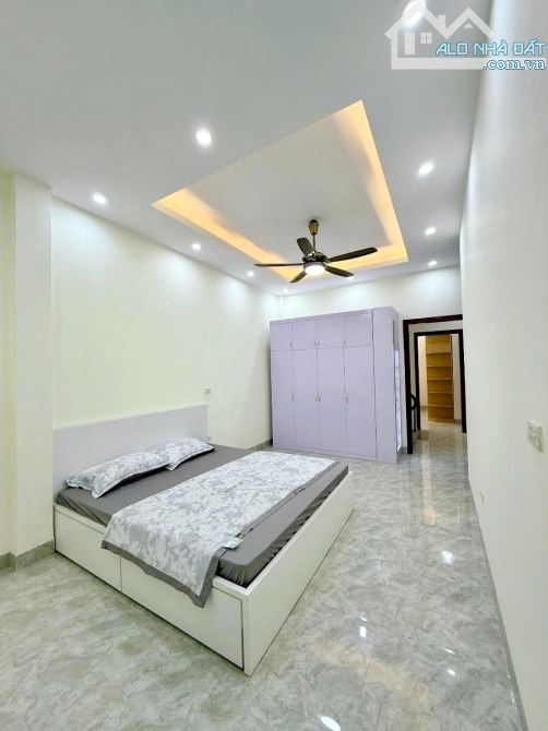 CHUYỂN VÀO NAM, BÁN GẤP NHÀ BA ĐÌNH- PHAN KẾ BÍNH-LINH LANG-ĐÀO TẤN- GIẢM 200TR- 8.35 TỶ - 1