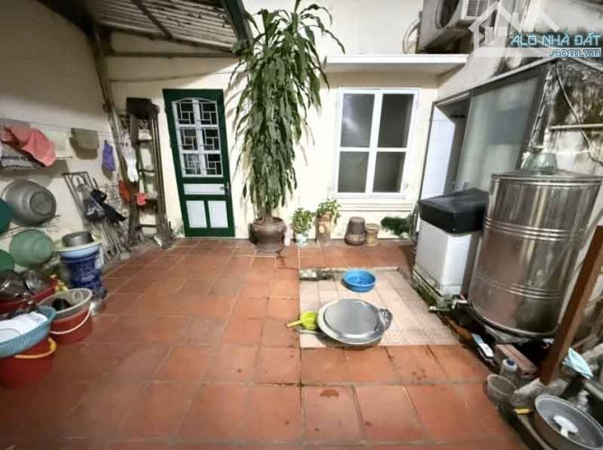 Bán nhà Hoàng Cầu, Đống Đa, hiếm, ôtô tránh, kinh doanh, 110mx3t, 31 tỷ - 1