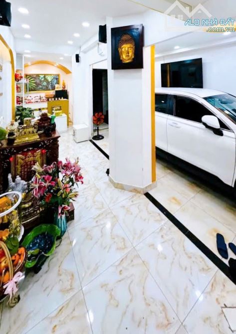 Bán nhà 5 Tầng, hẻm Ô tô ngủ nhà, ngay mặt tiền Lê Văn Sỹ, QUẬN 3, DT 6.2 x 12 m, 19.8 tỷ - 1