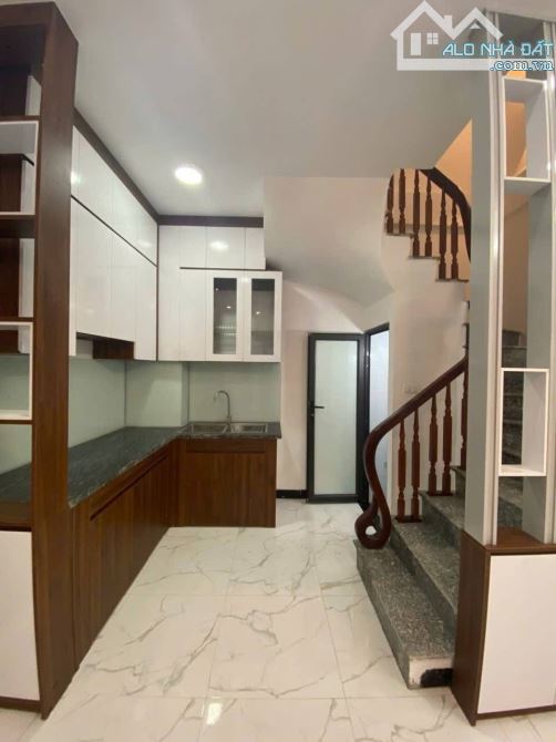 THẠCH BÀN – NHÀ MỚI 5 TẦNG, SÁT DỰ ÁN CÔNG VIÊN – 5,9 TỶ - 1